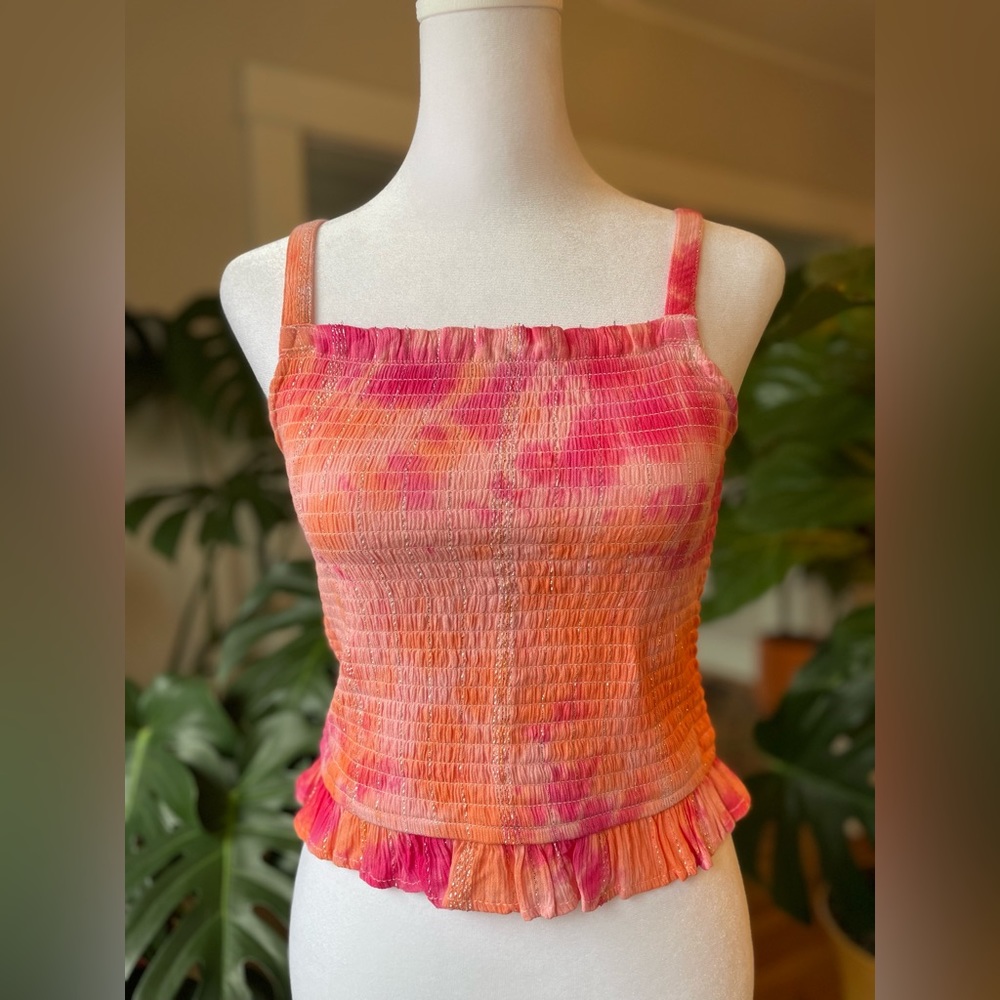 NWT Pink and Orange Tie Dye with Silver threading 🪩